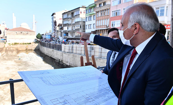 Zorluoğlu Pazarkapı Mahallesi'ni ziyaret etti