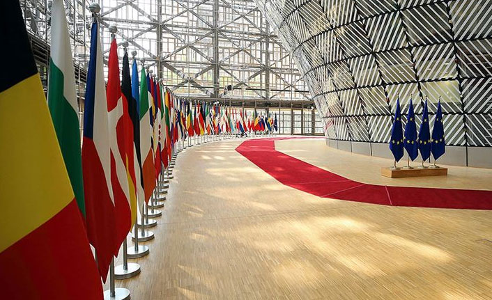 AB'den 3 ülkeye daha seyahat kısıtlaması tavsiyesi