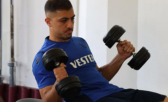 Hosseini pes etmiyor