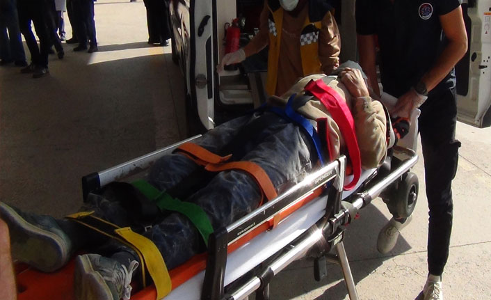 İskeleden düşen işçi ağır yaralandı