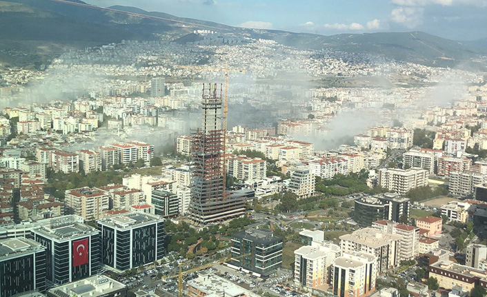 Prof. Dr. Bektaş'tan önemli tespit: “İzmir’de zemin depremin etkisini artırdı”