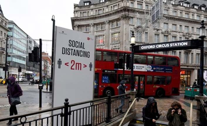 İngiltere'de 1 aylık sokağa çıkma yasağı!