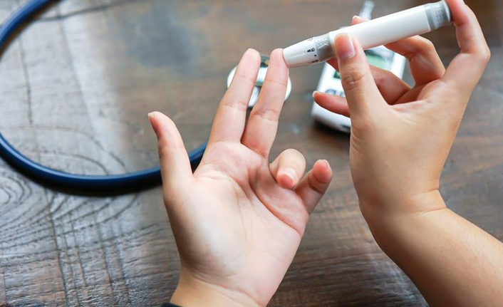 “Yüksek kan şekeri diyabetin habercisi olabilir”