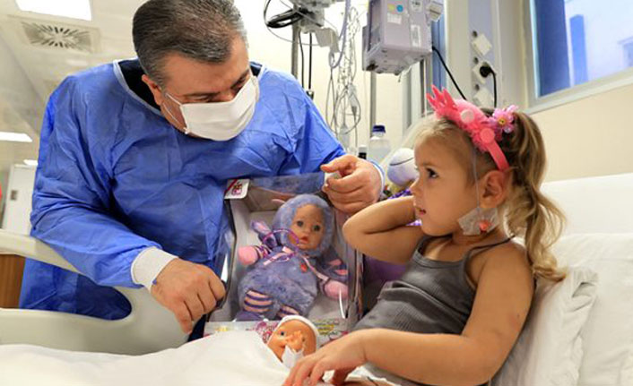 Minik Ayda'nın Bakan Koca'dan isteği şaşırttı