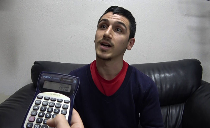 Hesap makinasına meydan okuyan garson