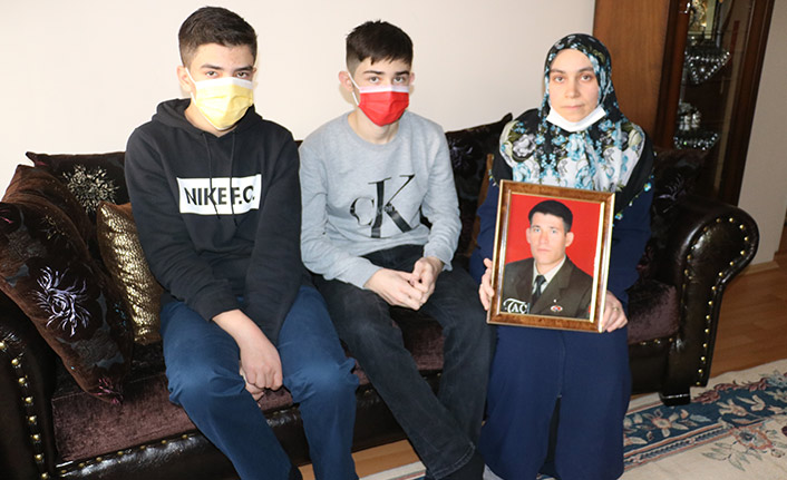 Soylu’dan gelen haber şehit eşini mutlu etti