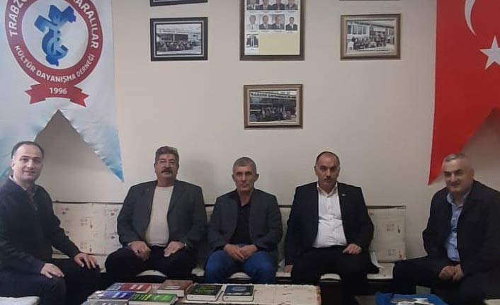 Şehidin ailesinden Çaykaralılar Derneğine ziyaret