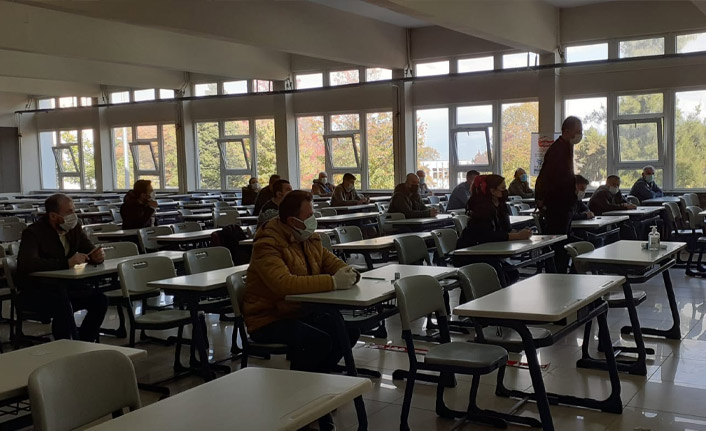 Trabzon’da emlakçılar sınava girdi