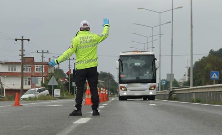 Türkiye genelinde radar denetimde 24 bin 518 hız ihlali tespit edildi