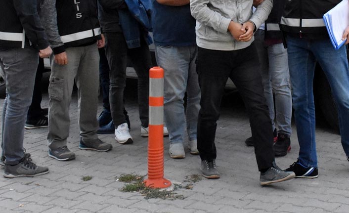 39 ilde FETÖ'nün TSK yapılanmasına operasyon: 63 gözaltı
