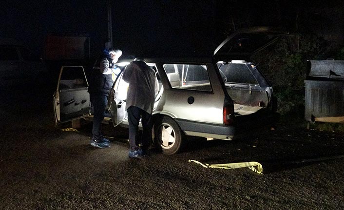 Trabzon'da sıcak saatler! Cezaevi firarisi jandarmanın üzerine aracını sürdü