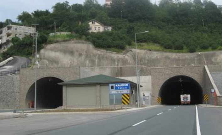 Türkiye Genelinde Yol Çalışmaları Ulaşımı Kontrollü Şekilde Etkiliyor