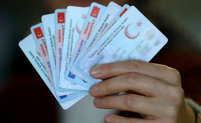 İçişleri Bakanlığı'ndan kimlik, pasaport ve ehliyet ücretleri açıklaması