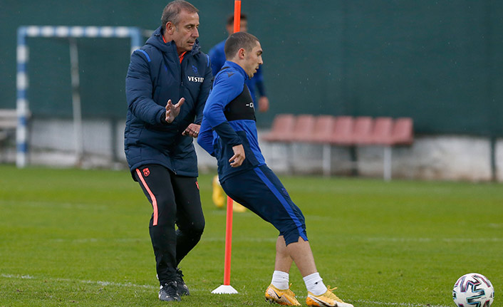 Abdullah Avcı, savunmayı çözdü sıra hücum hattında!