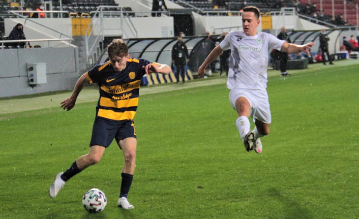 Ankaragücü Konyaspor'u mağlup etti