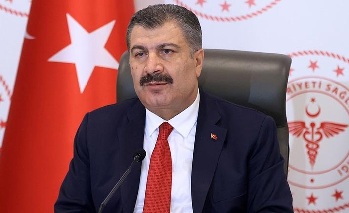 Sağlık Bakanı Koca: Acil Kullanım Onayı 'ruhsat' anlamına gelmemektedir