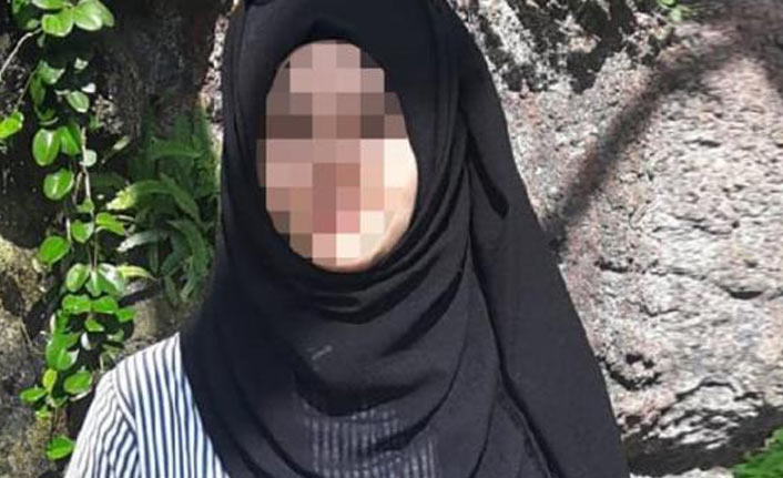 "Öğle yemeği salçalı olsun" diyen kadın hem dayak yedi hem de işinden oldu