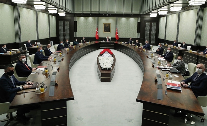 Kabine toplanıyor! Yeni tedbirler ve aşı çalışmaları...