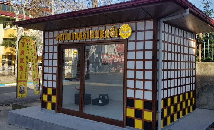 Trabzon'da taksi durakları yenileniyor