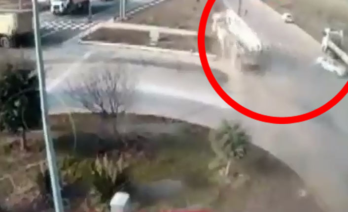 Elazığ’daki feci kaza anı kamerada