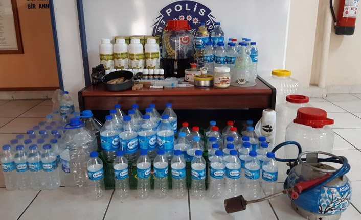 Trabzon’da kaçak içki operasyonu! İşyerine baskın yapıldı