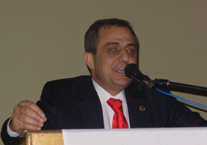 Sağıroğlu'ndan tam destek