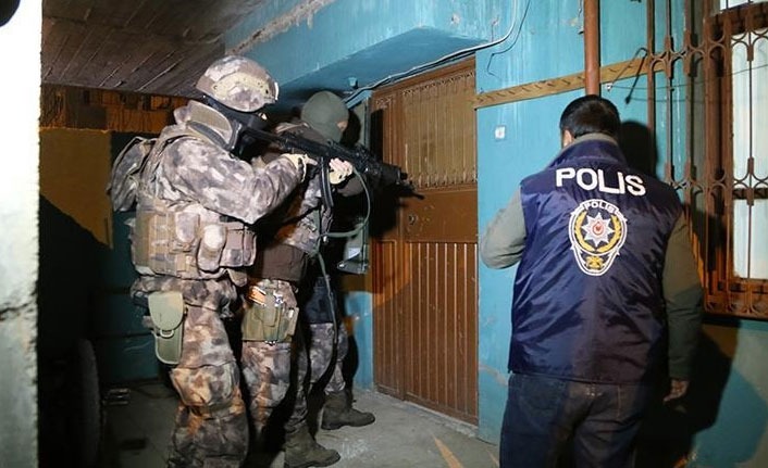 İstanbul merkezli 33 ilde FETÖ operasyonu. 12 Ocak 2021