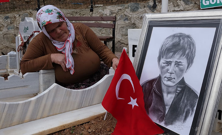 Eren Bülbül'ün annesi, şehit oğlunun filmini bekliyor