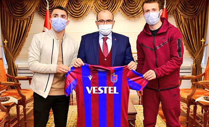 Ömür ve Parmak'tan Vali Ustaoğlu'na ziyaret