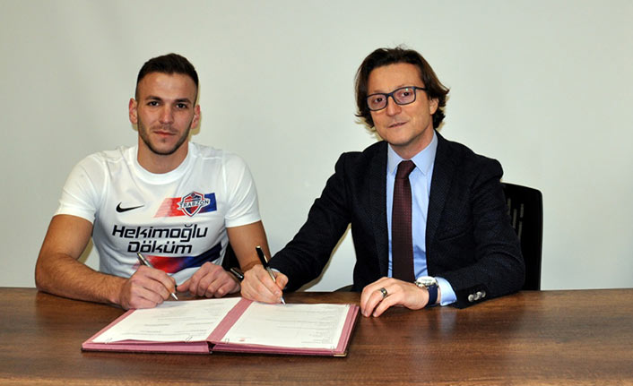 Hekimoğlu Trabzon, Sivasspor’un Kalecisi Emre Satılmış’ı Kadrosuna Kattı