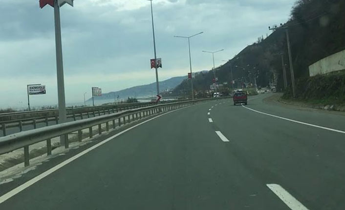 Karayollarında Bakım ve Onarım Çalışmaları Trafiği Etkiliyor