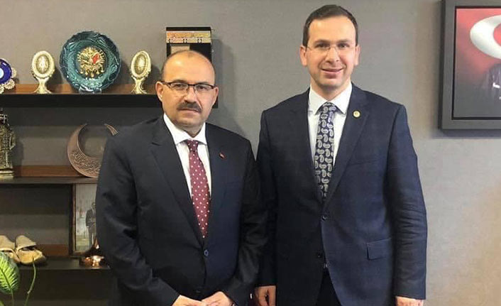 Salih Cora’dan Vali Ustaoğlu’na destek