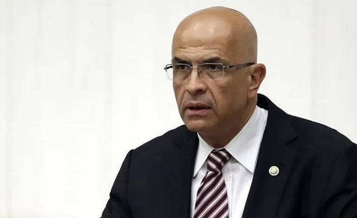 Enis Berberoğlu yeniden milletvekili