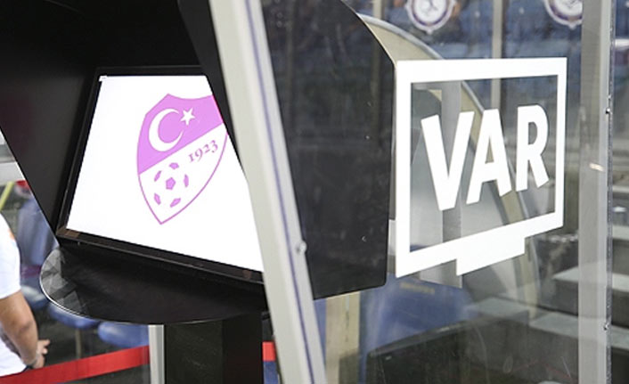 Başakşehir-Trabzonspor Maçında VAR ve AVAR Hakemleri Belli Oldu