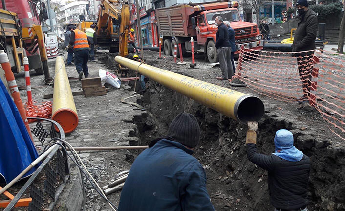 Trabzon'da Gazipaşa Caddesi çift yönlü olarak trafiğe açıldı