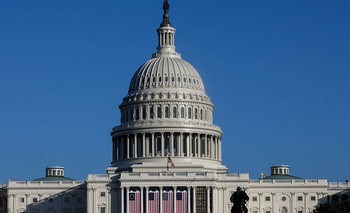 ABD'de 1,9 trilyon dolarlık ekonomik destek paketi kabul edildi