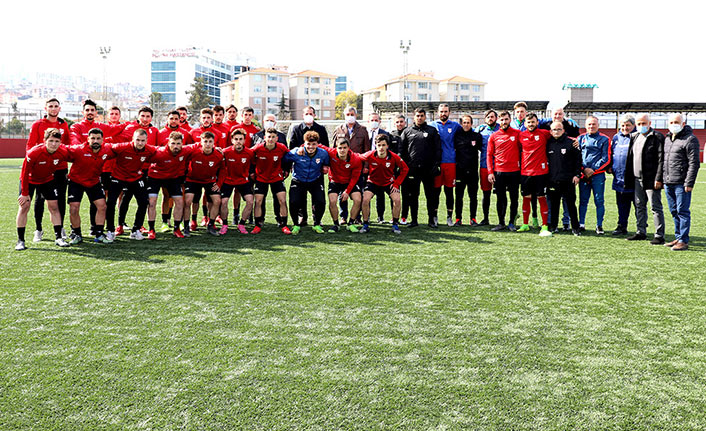 Başkan Ekim'den Sebat Gençlik'e ziyaret