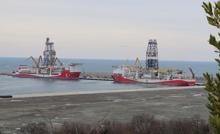 Fatih ve Kanuni gemileri yeni sondaj için hazırlanıyor