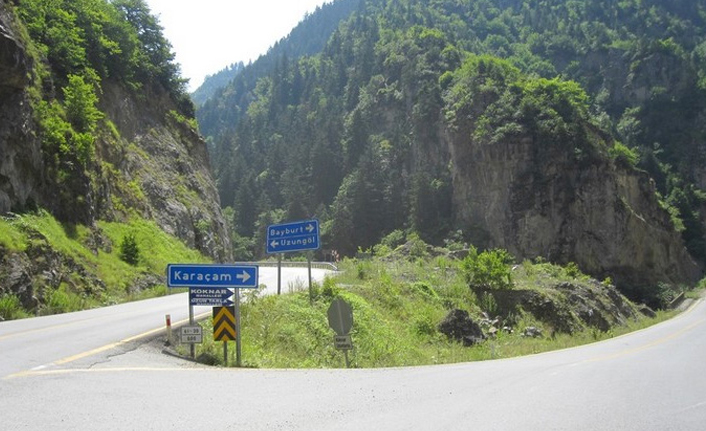 Karayollarında Çalışmalar Sürüyor: Sürücüler Dikkatli Olmalı 23 Mart 2021