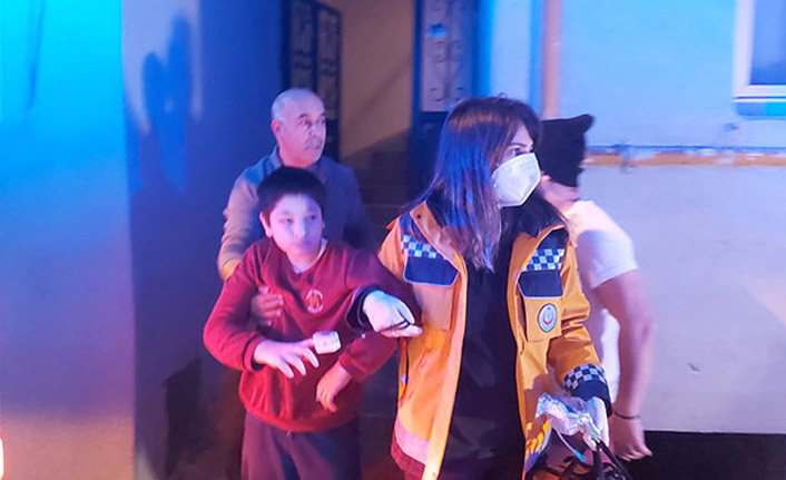 Babanın dikkati ailesini boğulmaktan kurtardı