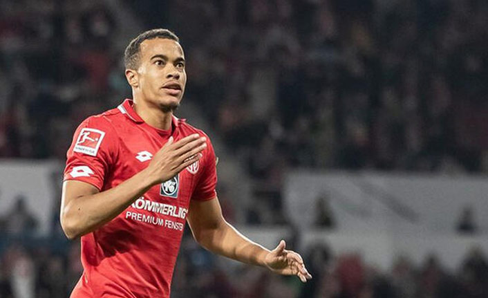 Quaison, Erkan Zengin'e Trabzonspor'u sordu