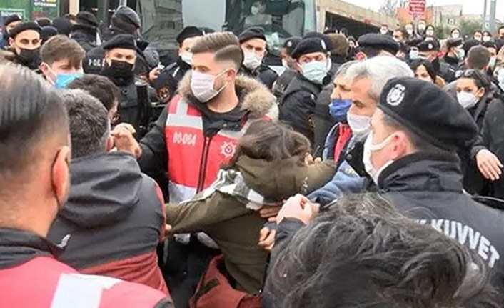 Boğaziçi Üniversitesi öğrencilerine  gözaltı