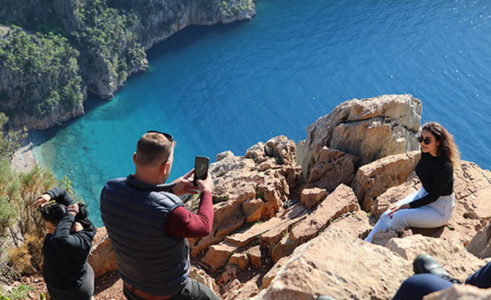 Kelebekler Vadisi'nde ölümle burun buruna selfie