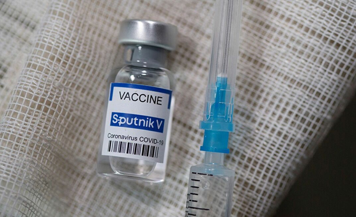 Putin, Merkel ve Macron, Sputnik V aşısını görüştü