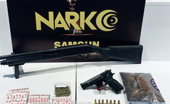 Sokakta uyuşturucu satanlara operasyon