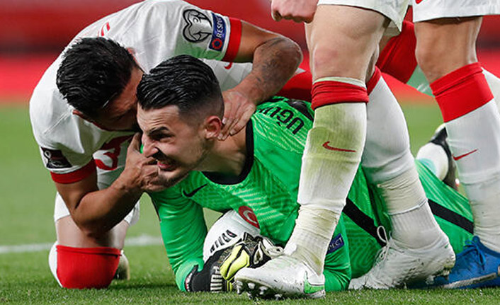 Uğurcan Çakır’a destek! "Yaptığınız ihanet boyutuna varmak üzere”