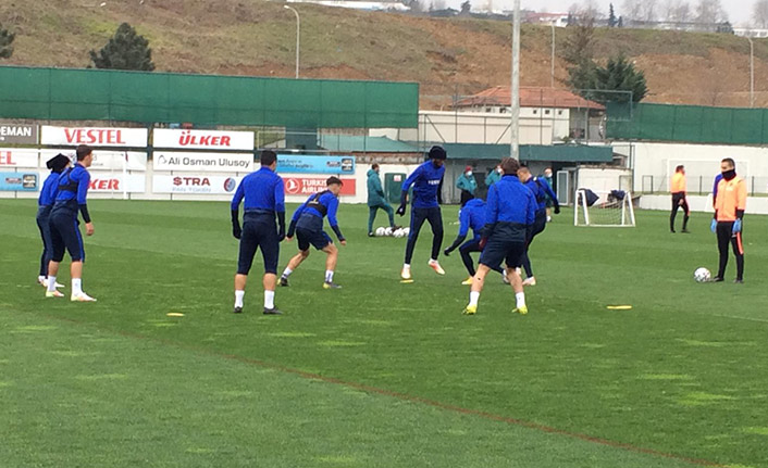 Trabzonspor, Sivasspor maçı hazırlıklarını birçok eksik isimle sürdürdü