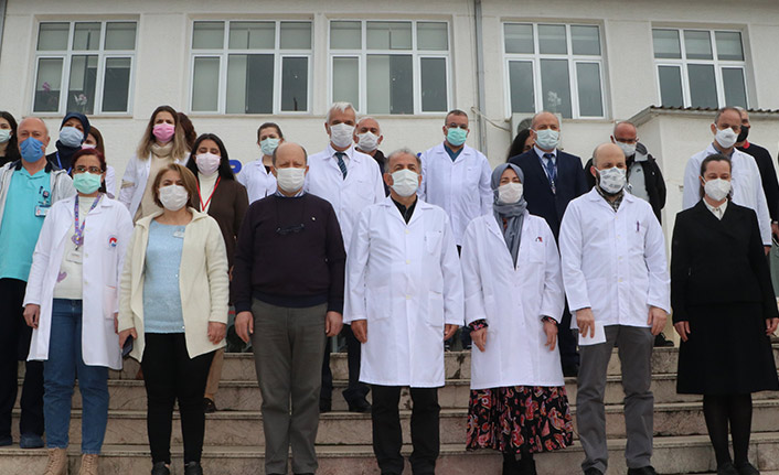 Trabzon'da Prof. Dr. Taşcıoğlu ve Sağlık çalışanları anıldı