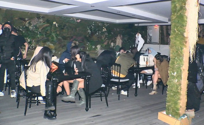 "Eğlence sahnesi çekeceğiz" diyerek 500 kişilik parti düzenlediler