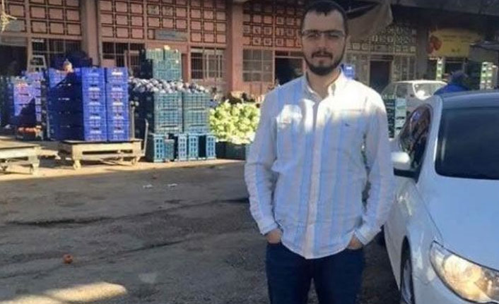 Cinayetten aranıyordu sevgilisinin yatak odasında yakalandı